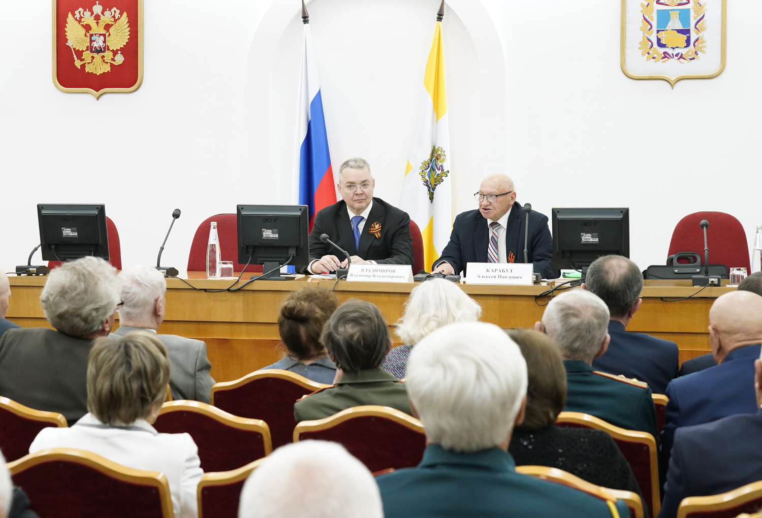 В ПРЕДДВЕРИИ 80-ЛЕТИЯ ВЕЛИКОЙ ПОБЕДЫ ГУБЕРНАТОР ВЛАДИМИРОВ ВСТРЕТИЛСЯ С ВЕТЕРАНСКИМ АКТИВОМ КРАЯ.