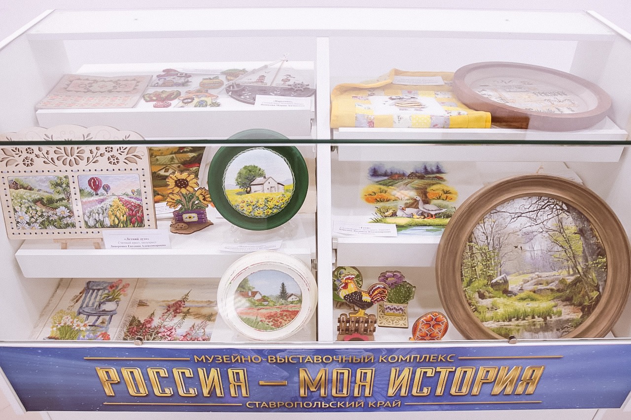 Вышивка как искусство: погружение в творческий мир Ставрополья.