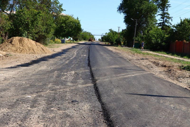 Ремонт дорог в городе в разгаре.