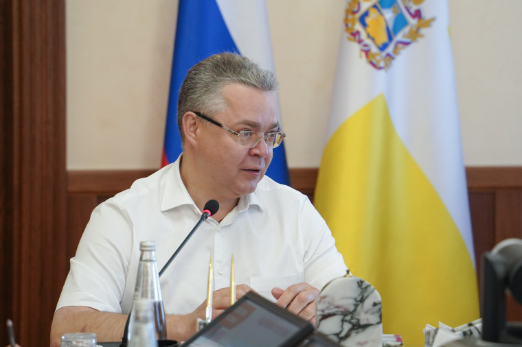 ГУБЕРНАТОР СТАВРОПОЛЬЯ ВЫСТУПИЛ С ИНИЦИАТИВОЙ О СОЗДАНИИ ПРОГРАММЫ ПРОФЕССИОНАЛЬНОЙ ПОДГОТОВКИ ВОДИТЕЛЕЙ БОЛЬШЕГРУЗОВ. ГУБЕРНАТОР СТАВРОПОЛЬЯ ВЫСТУПИЛ С ИНИЦИАТИВОЙ О СОЗДАНИИ ПРОГРАММЫ ПРОФЕССИОНАЛЬНОЙ ПОДГОТОВКИ ВОДИТЕЛЕЙ БОЛЬШЕГРУЗОВ.
