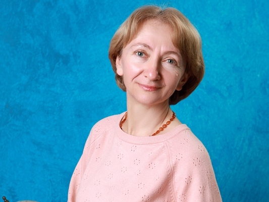 Сегодня свой Юбилей встречает Лариса Васильевна Колесникова. Сегодня свой Юбилей встречает Лариса Васильевна Колесникова.