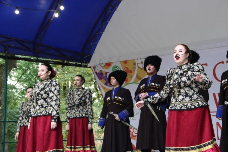 В День народного единства в Ставрополе пройдёт концерт национальной культуры. В День народного единства в Ставрополе пройдёт концерт национальной культуры.