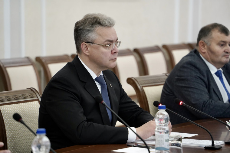 ГУБЕРНАТОР СТАВРОПОЛЬЯ ВСТРЕТИЛСЯ С ЗАМЕСТИТЕЛЕМ ПРЕМЬЕР-МИНИСТРА БЕЛАРУСИ. ГУБЕРНАТОР СТАВРОПОЛЬЯ ВСТРЕТИЛСЯ С ЗАМЕСТИТЕЛЕМ ПРЕМЬЕР-МИНИСТРА БЕЛАРУСИ.