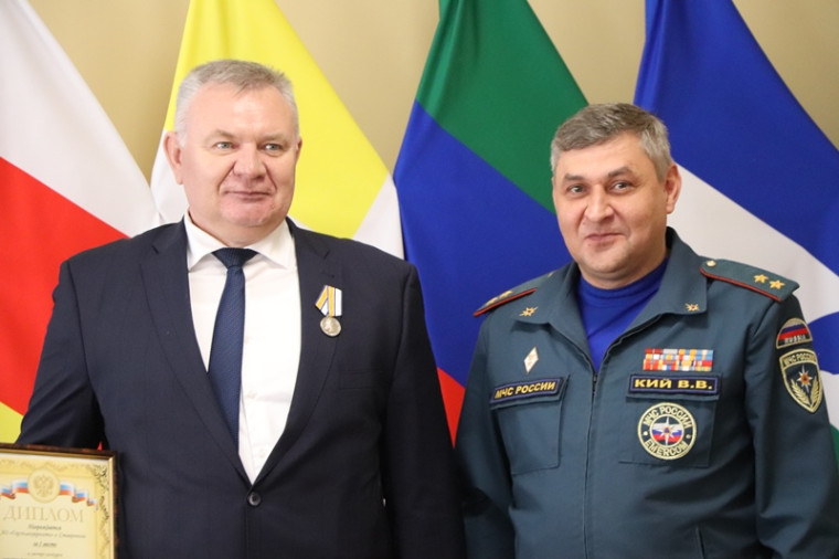 Ставропольские пожарные признаны лучшими в СКФО. Ставропольские пожарные признаны лучшими в СКФО.