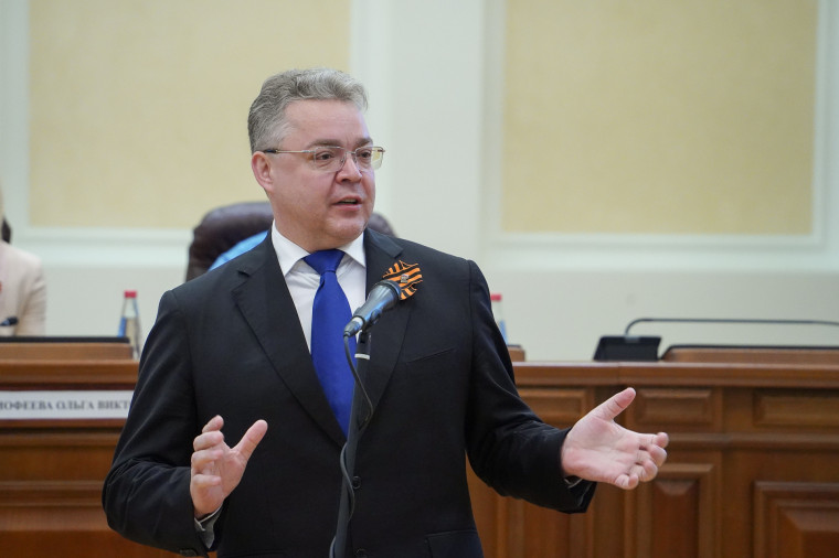 ГУБЕРНАТОР ВЛАДИМИРОВ: ГОСУДАРСТВО ПОДДЕРЖИТ СЕМЕЙНЫЙ БИЗНЕС. ГУБЕРНАТОР ВЛАДИМИРОВ: ГОСУДАРСТВО ПОДДЕРЖИТ СЕМЕЙНЫЙ БИЗНЕС.