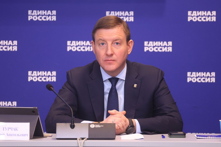 Андрей Турчак: Рабочая группа по СВО представила Президенту новые решения по дополнительным мерам поддержки бойцов и их семей. Андрей Турчак: Рабочая группа по СВО представила Президенту новые решения по дополнительным мерам поддержки бойцов и их семей.