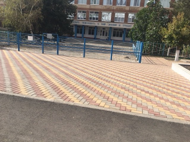 В Ипатовском округе до конца года реализуют 16 народных проектов. В Ипатовском округе до конца года реализуют 16 народных проектов.