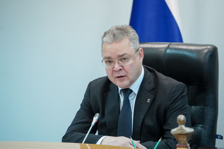 ГУБЕРНАТОР ВЛАДИМИРОВ ПОРУЧИЛ УСИЛИТЬ МЕРЫ БЕЗОПАСНОСТИ В НОВОГОДНИЕ ПРАЗДНИКИ. ГУБЕРНАТОР ВЛАДИМИРОВ ПОРУЧИЛ УСИЛИТЬ МЕРЫ БЕЗОПАСНОСТИ В НОВОГОДНИЕ ПРАЗДНИКИ.